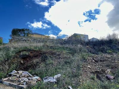 Terrain constructible - 607 m²