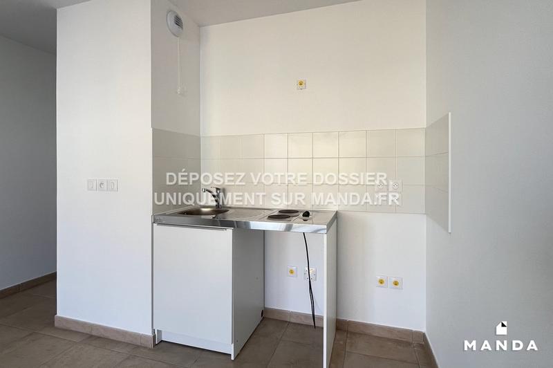 Studio - 25 m² - 1 pièce