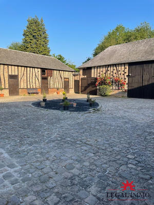 Villa - 248 m² - 7 pièces