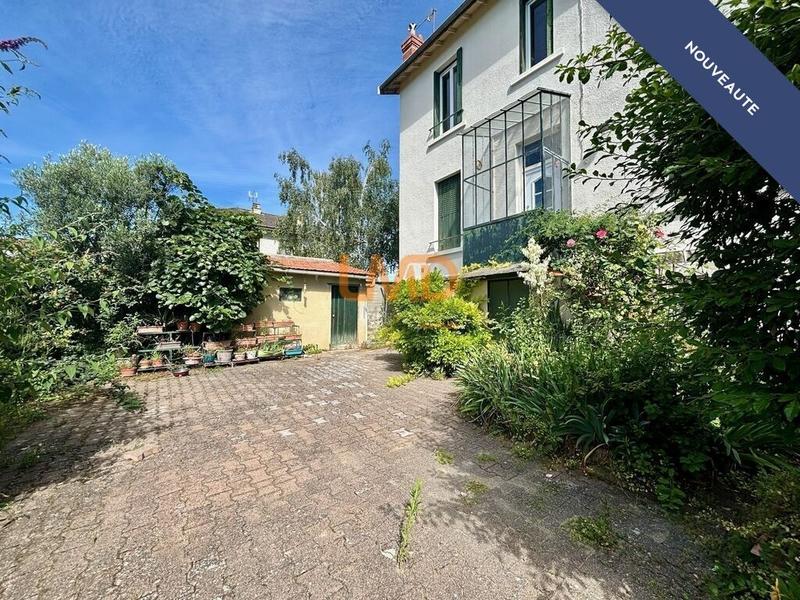 Maison de ville - 110 m² - 5 pièces