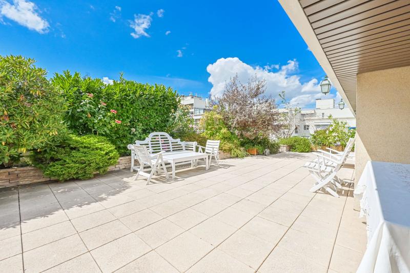 Appartement - 134 m² - 5 pièces