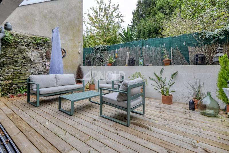 Maison - 140 m² - 5 pièces