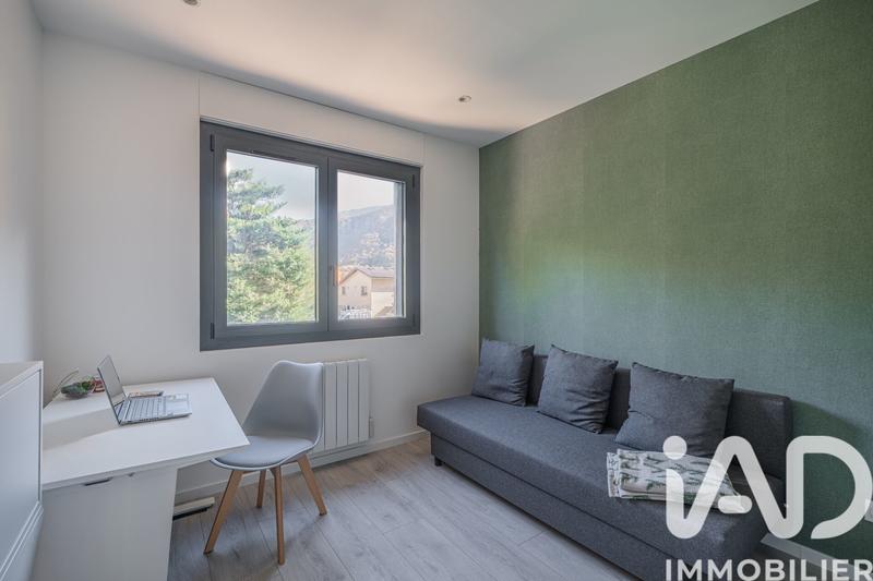 Appartement - 101 m² - 4 pièces
