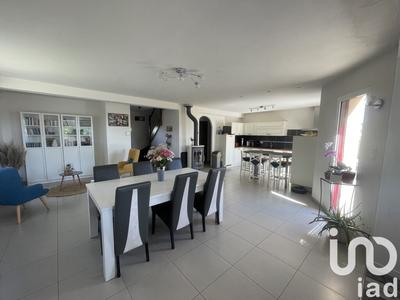 Maison - 182 m² - 8 pièces