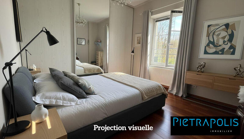 Appartement - 151 m² - 5 pièces