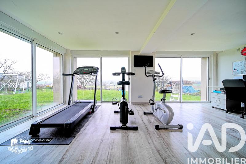 Maison - 185 m² - 6 pièces