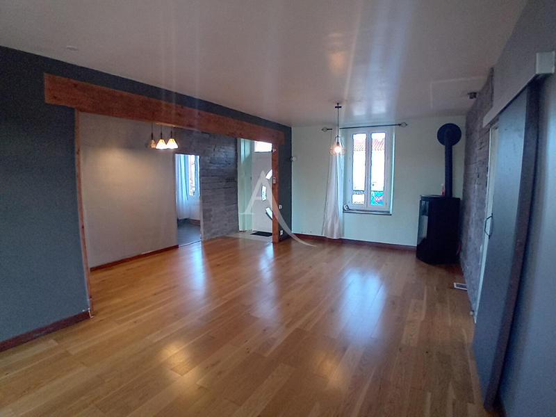 Maison - 177 m² - 6 pièces