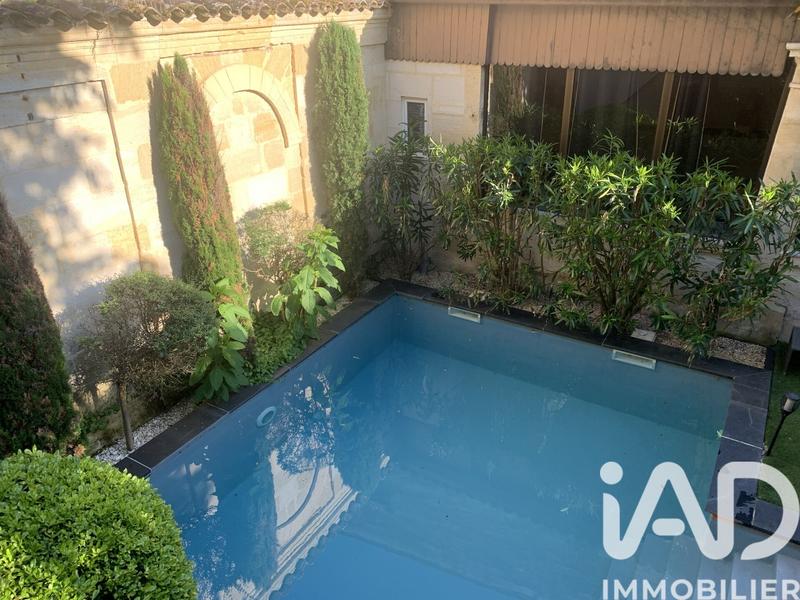 Maison de ville - 220 m² - 8 pièces