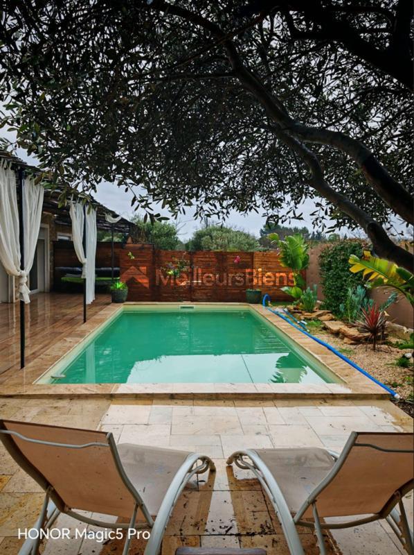 Villa - 164 m² - 8 pièces