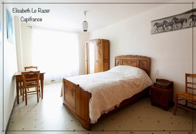 Maison - 167 m² - 6 pièces