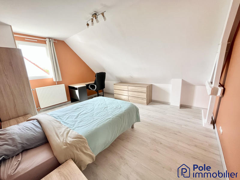 Maison traditionnelle - 121 m² - 6 pièces