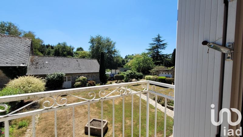 Maison - 206 m² - 7 pièces