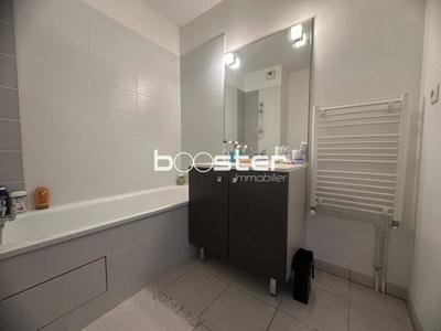 Appartement ancien - 64 m² - 3 pièces