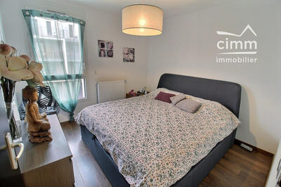 Appartement - 86 m² - 4 pièces