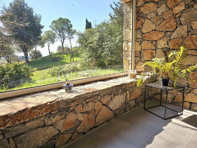 Mas - 195 m² - 7 pièces