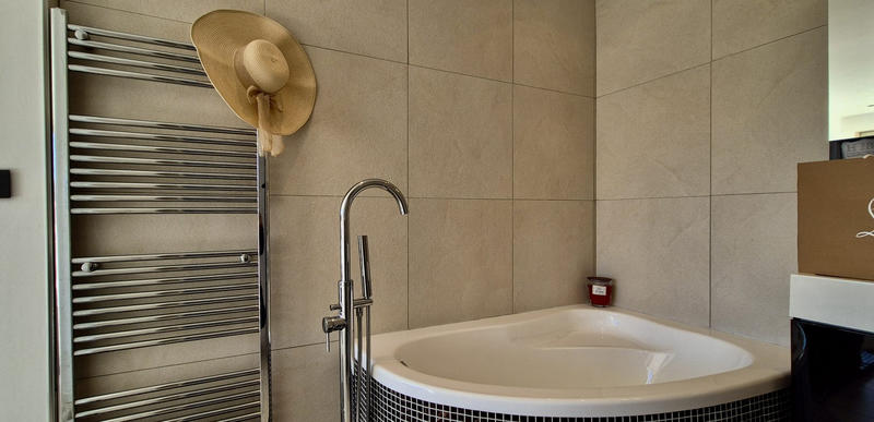 Appartement - 86 m² - 3 pièces