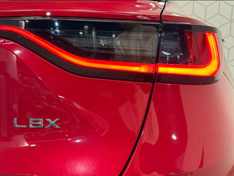 Lexus Lbx 2wd Emotion