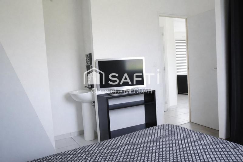 Maison - 94 m² - 5 pièces