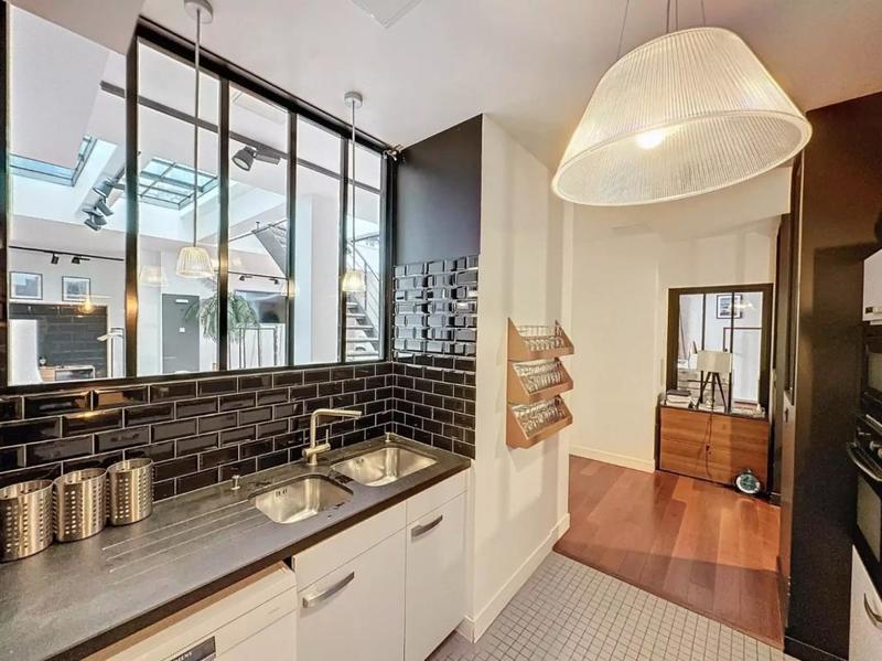 Duplex - 345 m² - 8 pièces