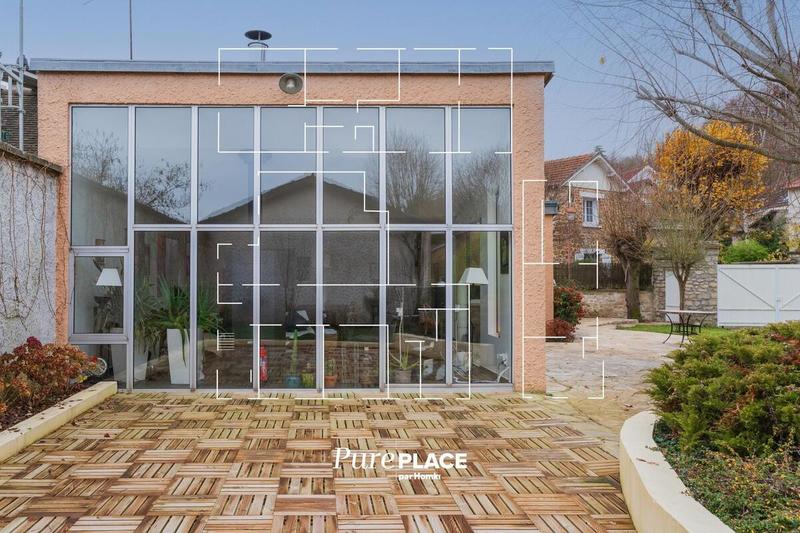 Longère - 280 m² - 7 pièces