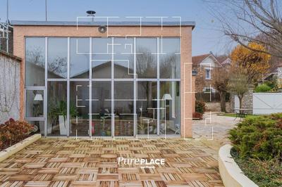 Longère - 280 m² - 7 pièces