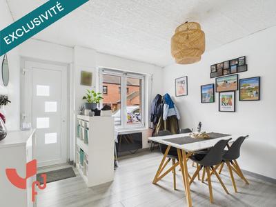 Maison - 88 m² - 4 pièces