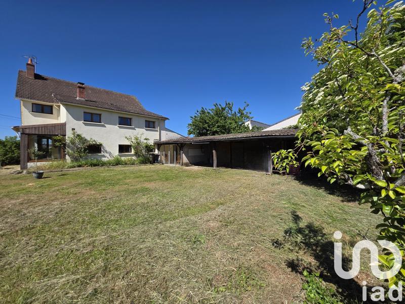 Maison - 223 m² - 8 pièces