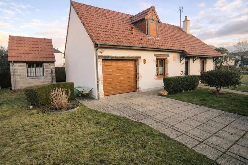 Maison - 107 m² - 5 pièces