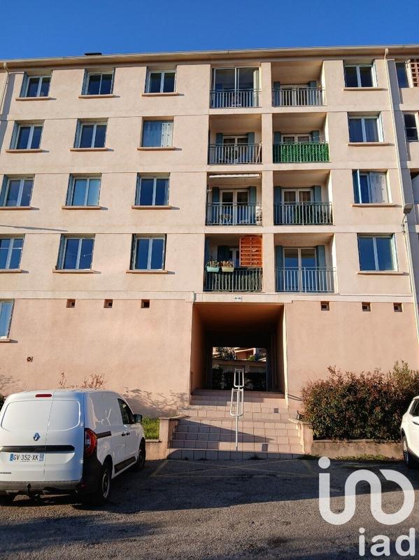 Appartement - 67 m² - 4 pièces