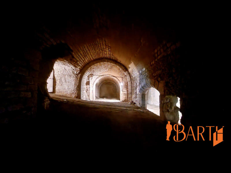 Maison - 480 m² - 16 pièces