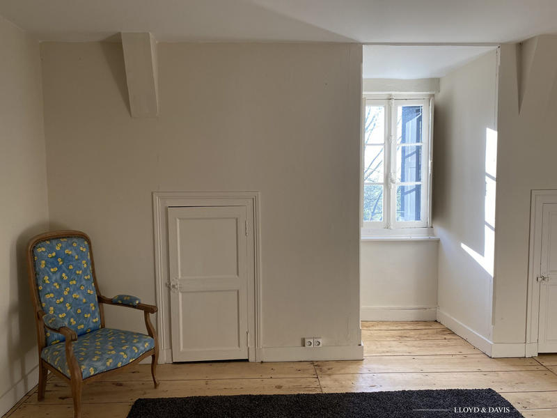 Château - 520 m² - 15 pièces