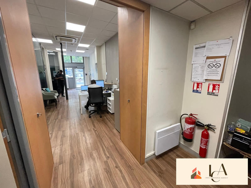 Local commercial - 126 m²