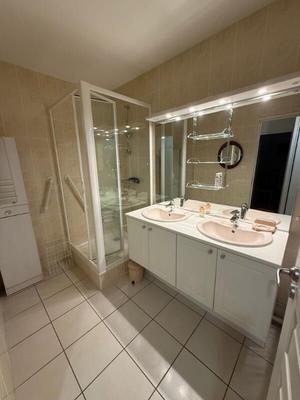 Appartement - 76 m² - 3 pièces