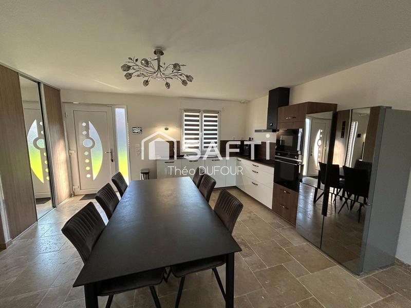 Maison - 108 m² - 4 pièces