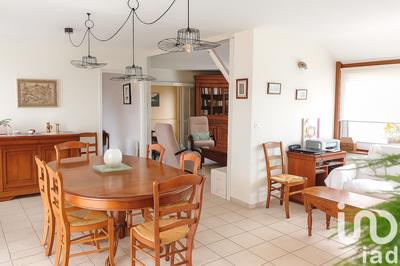 Maison - 128 m² - 7 pièces