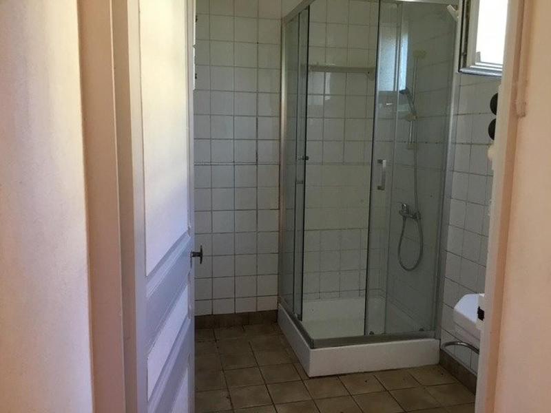 Maison - 1 407 m² - 7 pièces