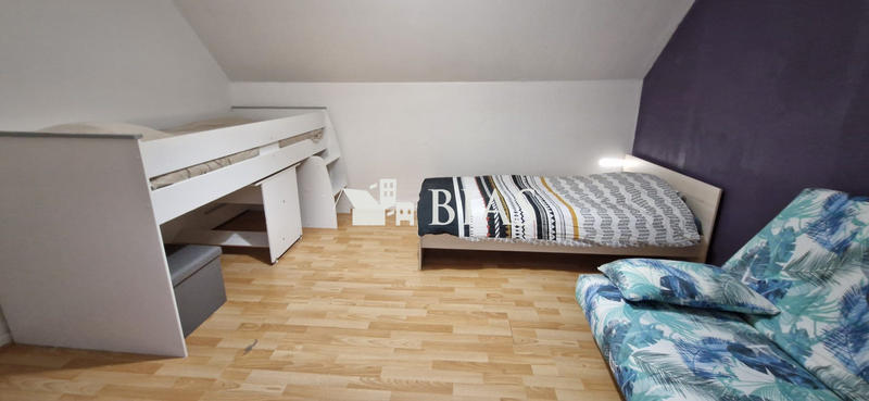 Maison - 106 m² - 6 pièces