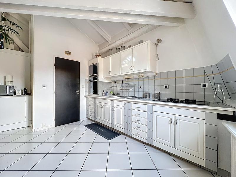 Appartement - 168 m² - 5 pièces