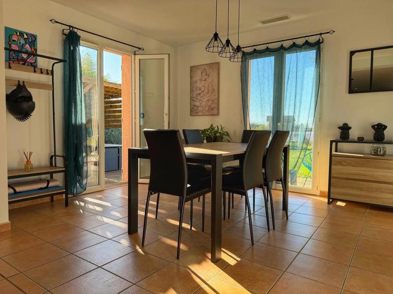 Maison - 136 m² - 5 pièces