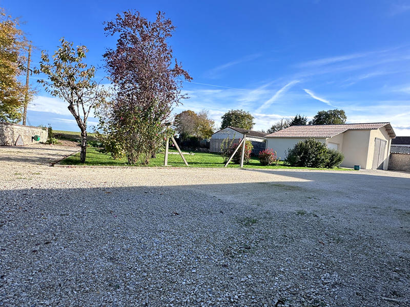 Maison - 127 m² - 5 pièces