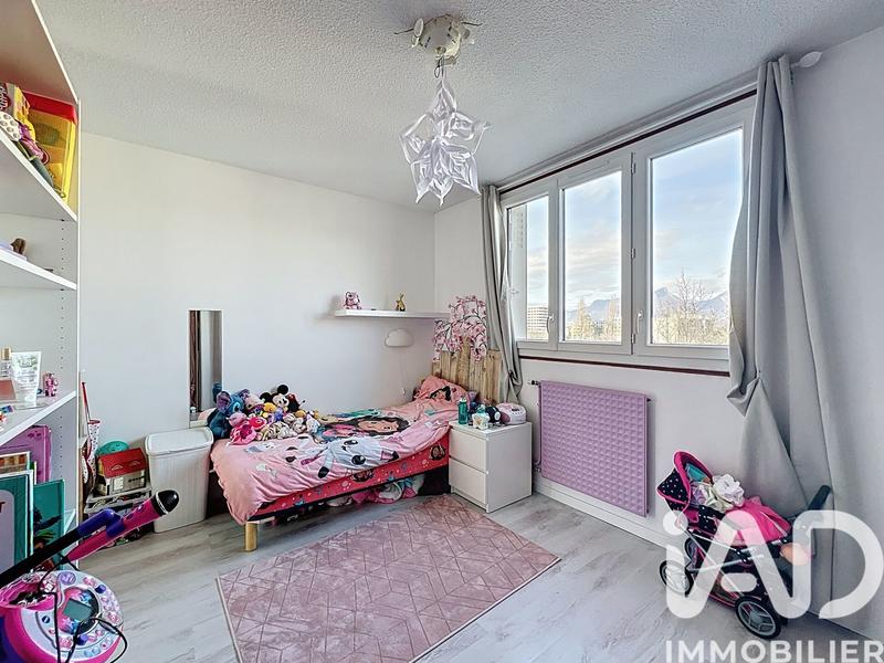 Appartement - 79 m² - 4 pièces