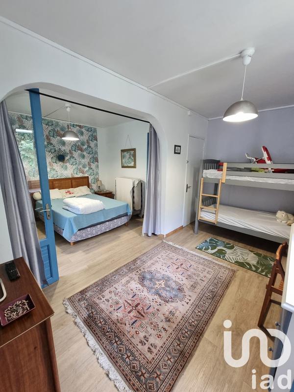 Maison - 200 m² - 6 pièces