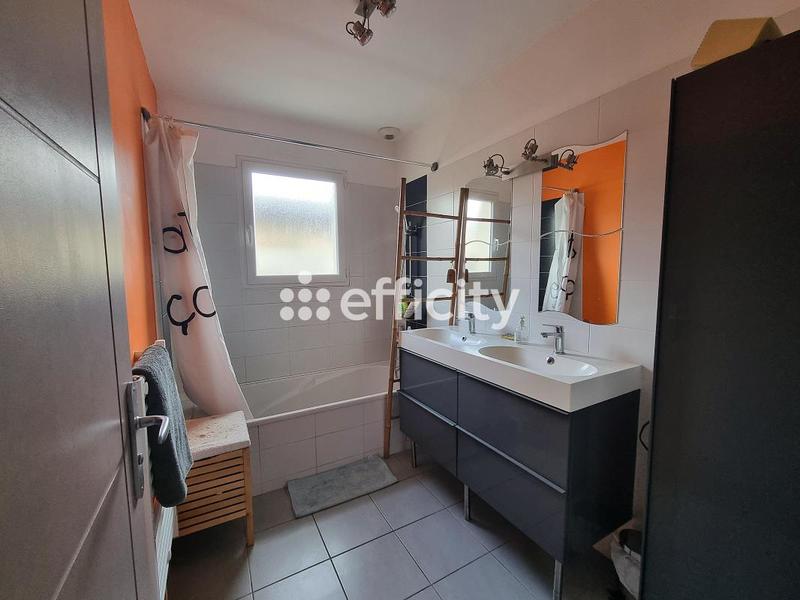 Maison - 131 m² - 6 pièces