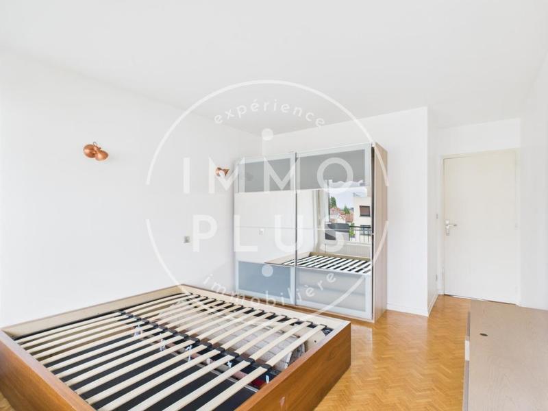 Appartement - 92 m² - 3 pièces