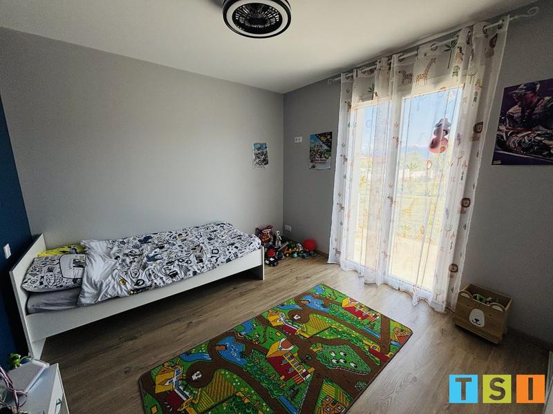 Maison - 145 m² - 5 pièces