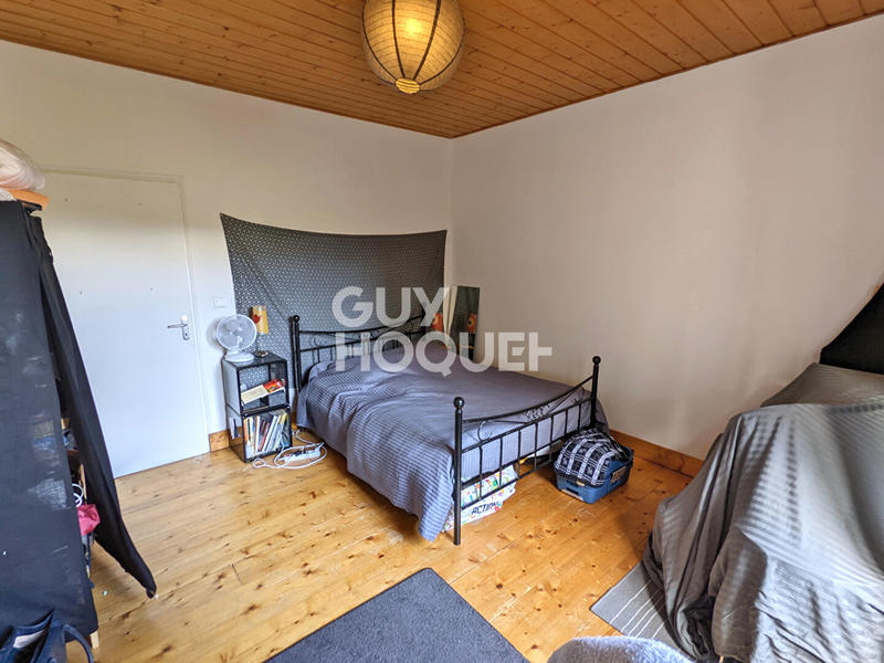 Maison - 330 m² - 14 pièces