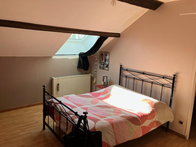 Maison - 260 m² - 8 pièces