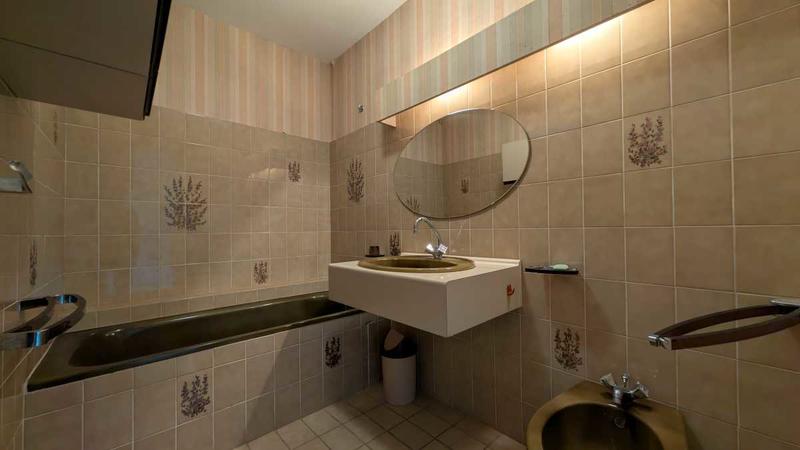 Maison - 168 m² - 7 pièces