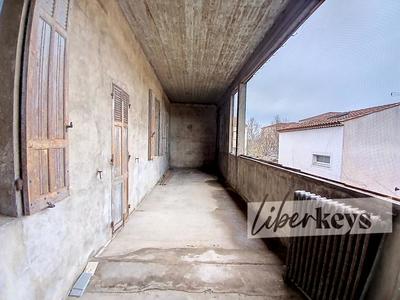 Maison - 362 m² - 7 pièces