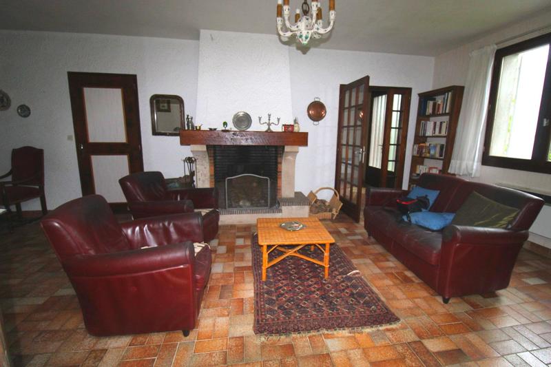 Maison - 164 m² - 8 pièces